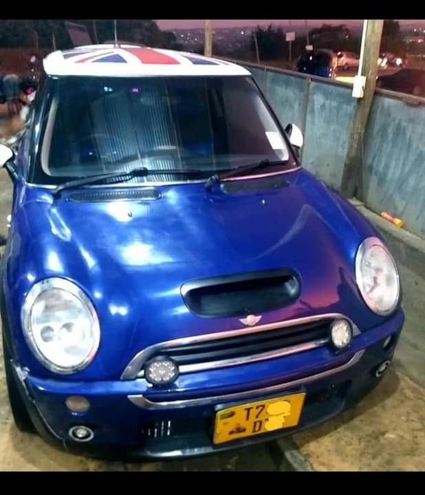 A picture of Mini Cooper S charger 2005