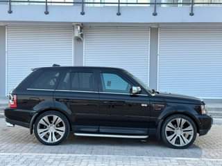 A picture of RANGE ROVER SPORTS