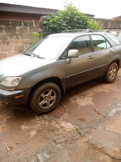 A picture of Rx300 for sale