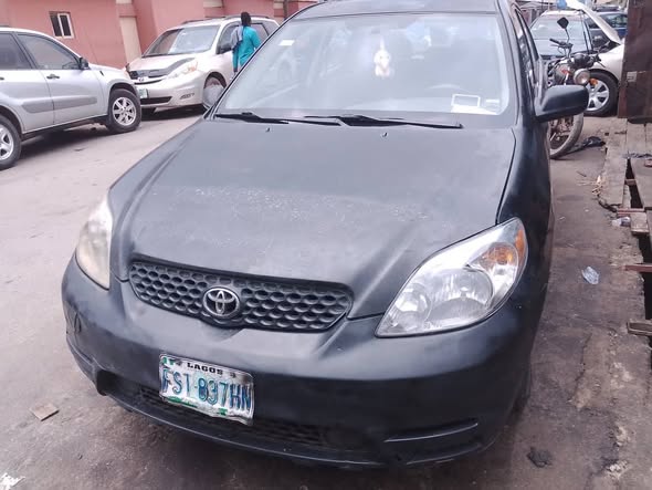 A picture of Use first body Toyota matrix in a good condition everything