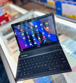 A picture of Idino notebook 7