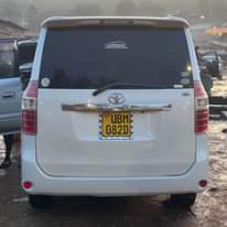A picture of Toyota Noah