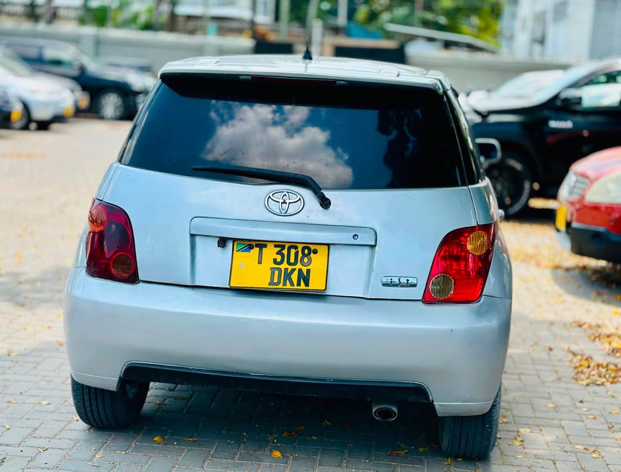 A picture of TOYOTA IST 0767058883