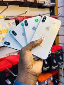 A picture of Iphone X