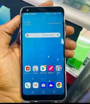 A picture of Lg style L 03K CLEAN