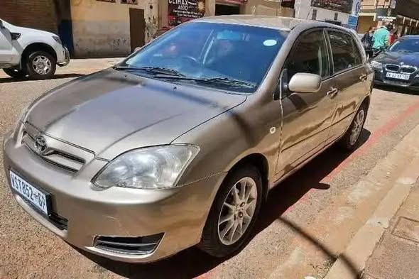 used toyota runx
