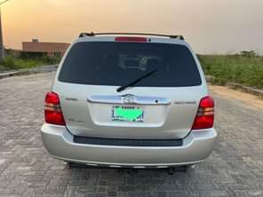A picture of Top grade Nigeria used tokubo standard cars for sale in