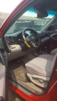 A picture of Toyota Rav4 2006 used work fine and clear series buyer