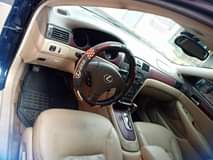 A picture of Lexus 300