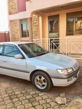 A picture of Car