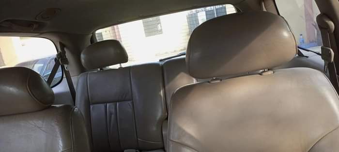 A picture of Toyota sienna 1999 model