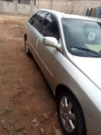 A picture of 2004 Toyota Avalon dashboard 150000