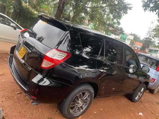 A picture of Toyota v Model 2007