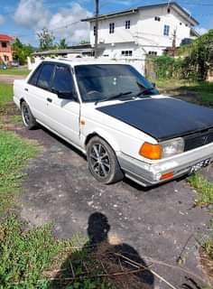 nissan b12