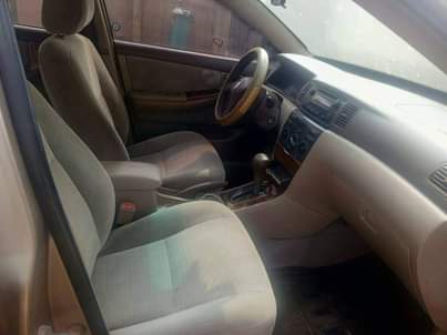A picture of 2006 TOYOTA Corolla