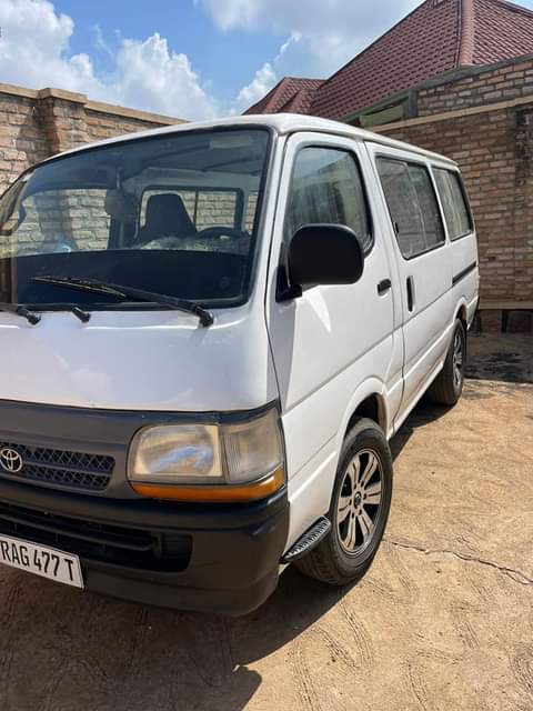 used toyota hiace
