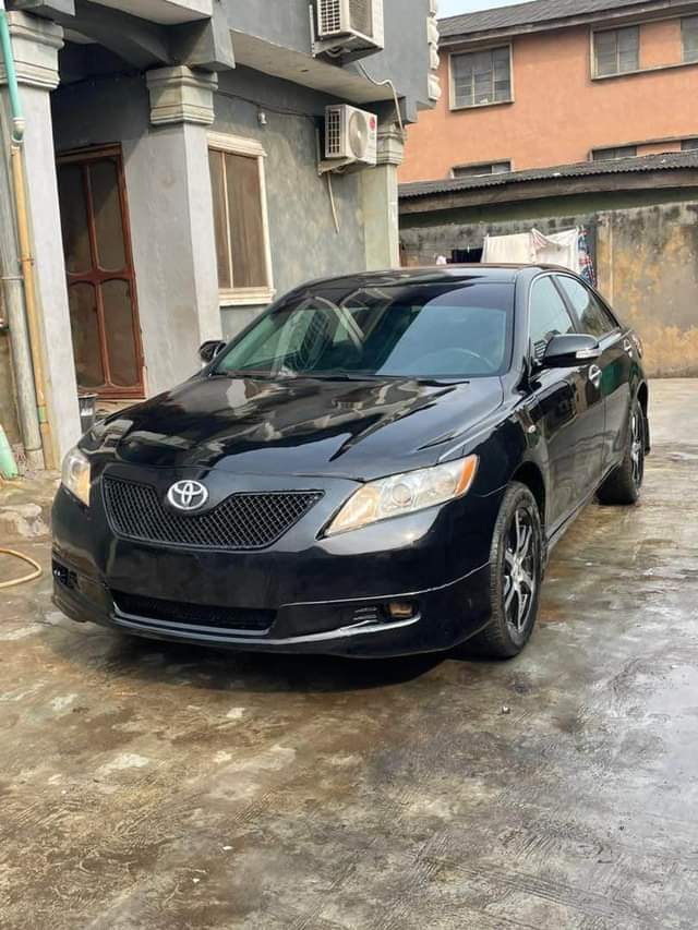 A picture of Toyota Camry 2008 sport