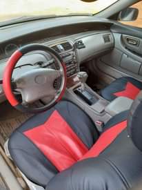 A picture of Toyota avalon dashboard