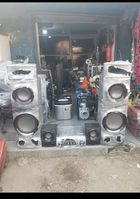 A picture of Lg arx 10