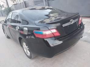 A picture of Quick deal Clean 2009 Toyota Camry Toks engine and gear