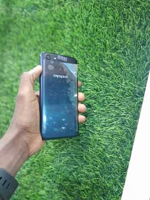 A picture of OPPO A83 GB 128