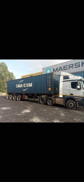 A picture of 2015 Mercedes Benz Actros 4WD