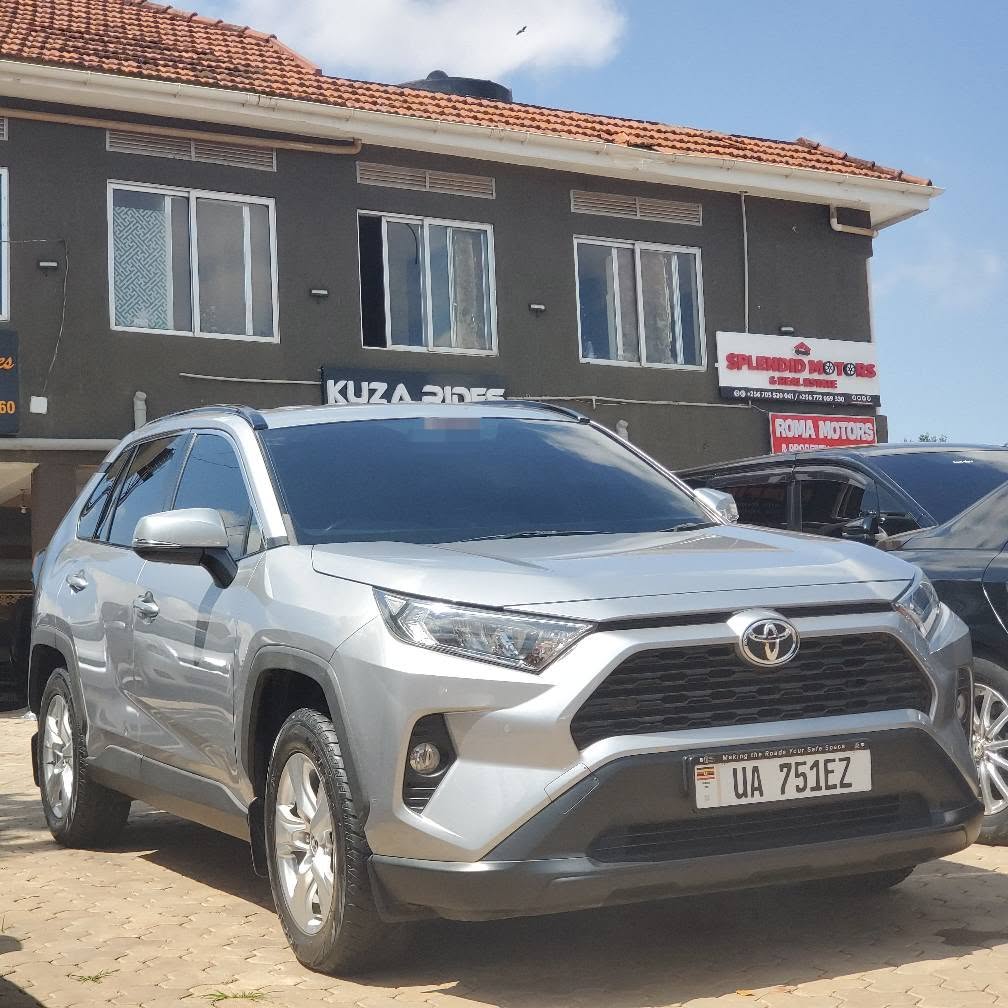A picture of RAV4 2020 115M