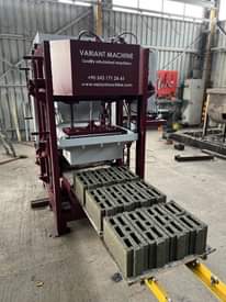 A picture of Concrete Block Making Machine 3 000 Bricks Per 8 Hours