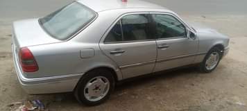 A picture of FIRST BODY MERCEDES C200 WITH VERY SOUND ENGINE AND MANUAL