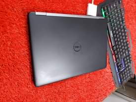 A picture of Dell latitude E 5470