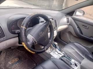 A picture of HYUNDAI ELANTRA