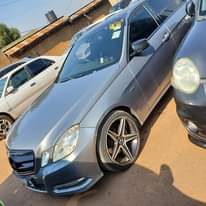 A picture of E300 2010 37M