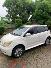 A picture of Toyota ist Mwaka 2005 2006 Cc1290 Mil 11 5 0624658914
