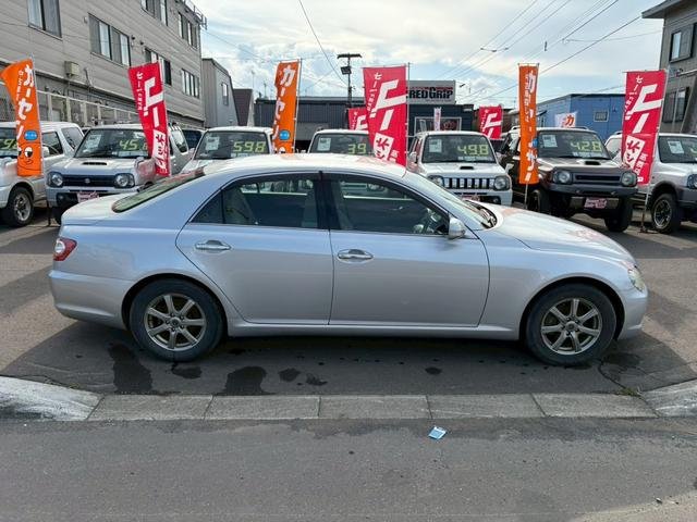 A picture of 2007 Toyota mark x