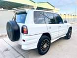 A picture of TOYOTA RAV4