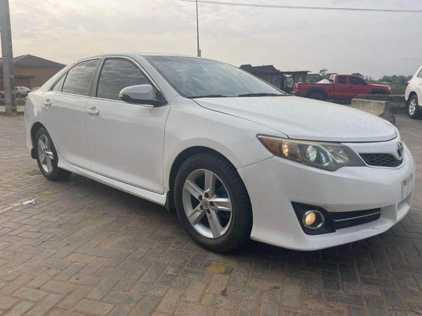 A picture of This is 2014 Toyota Camry Pure first body First registration