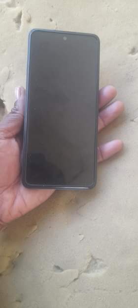 A picture of Infinix Smart8 Ram4 Gb64 mpyaaaa