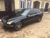 A picture of Distress salah wahala C320 2005 Benz automatic transmission engine and