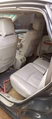 A picture of Lexus RX 330