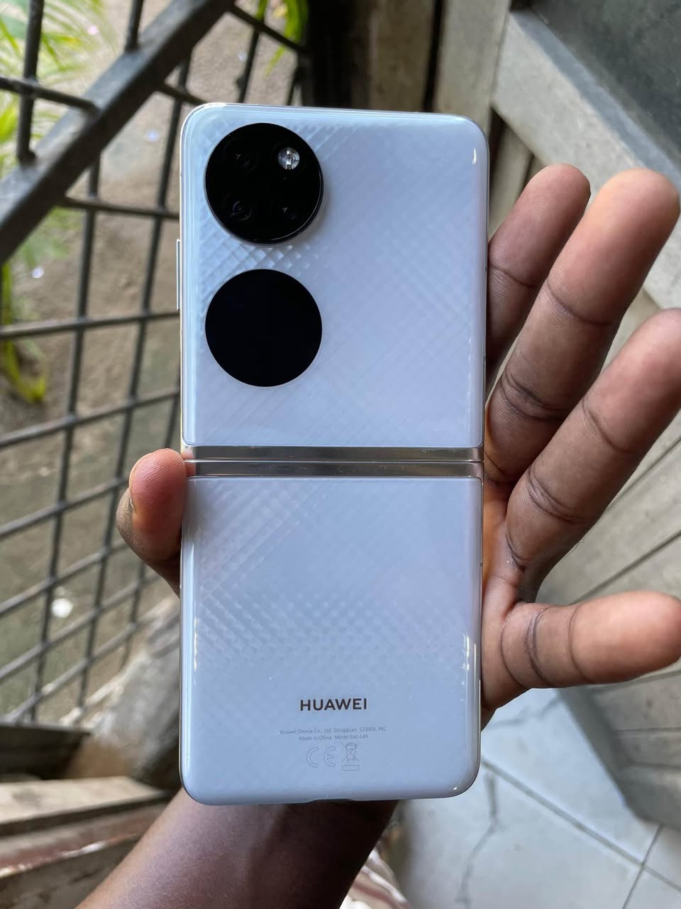 A picture of Huawei P50 pocket