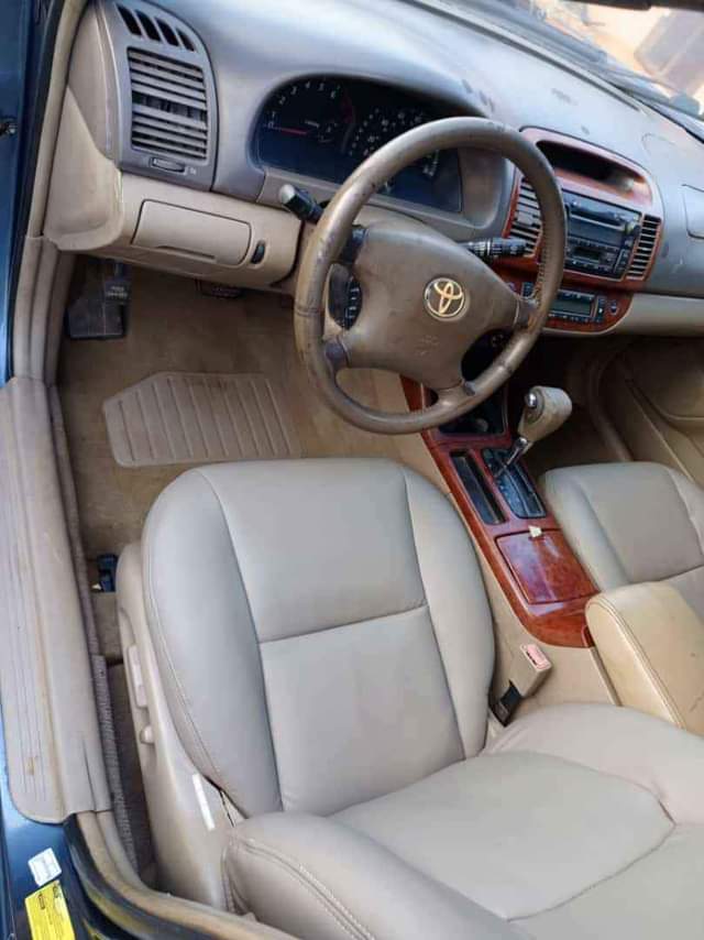 A picture of Available Toyota Camry 2004 model V6