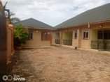 A picture of 5 double rentals for sale in Najjera kiyinda making 2