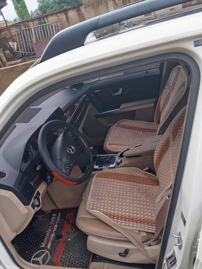 A picture of Highest grade GLK 4MATIC 350 2012 11 model Everything is