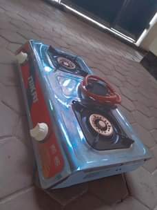 A picture of Jiko la gesi nikai lipo full lina pipe na regulator