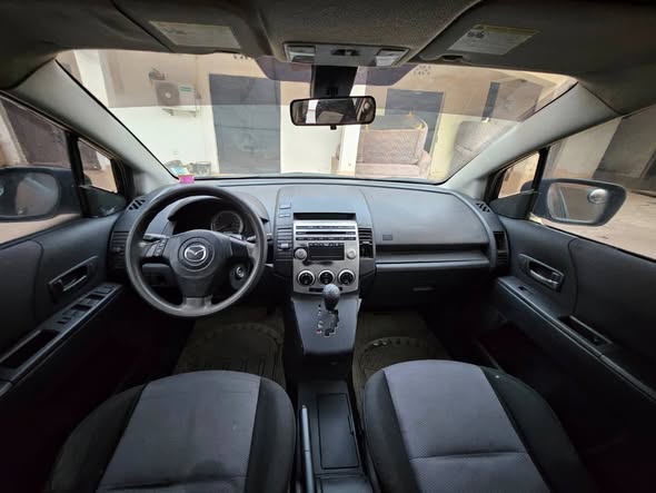 A picture of Mazda 5 2006