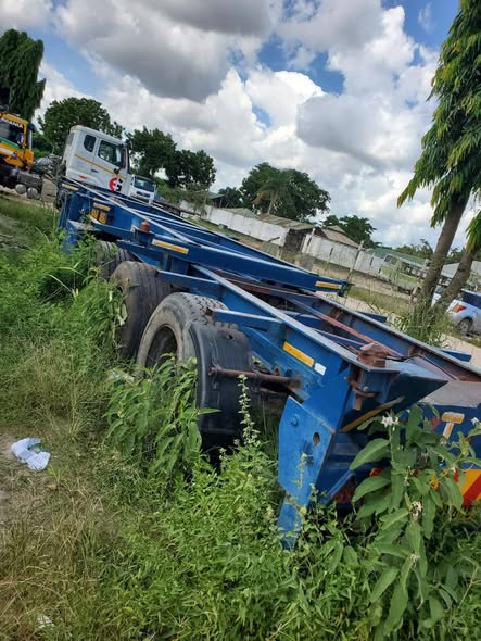 A picture of SKELETON TRAILER NI BPW MIL 16 TU BEBA POSHO PIGA