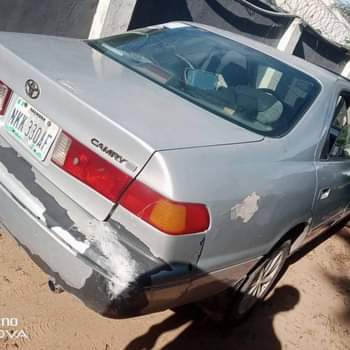 A picture of 2001 Toyota Camry 2001 Front drive