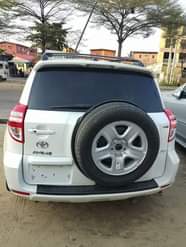 A picture of 2012 Toyota RAV4 limited full option Keyless Price 12 5m