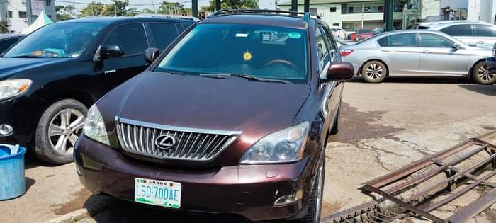 A picture of Lexus 350 2009 model Nigerian used 