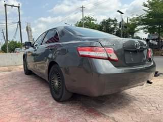 A picture of 2010 Toyota camry absolutely nothing to fix buy and drive